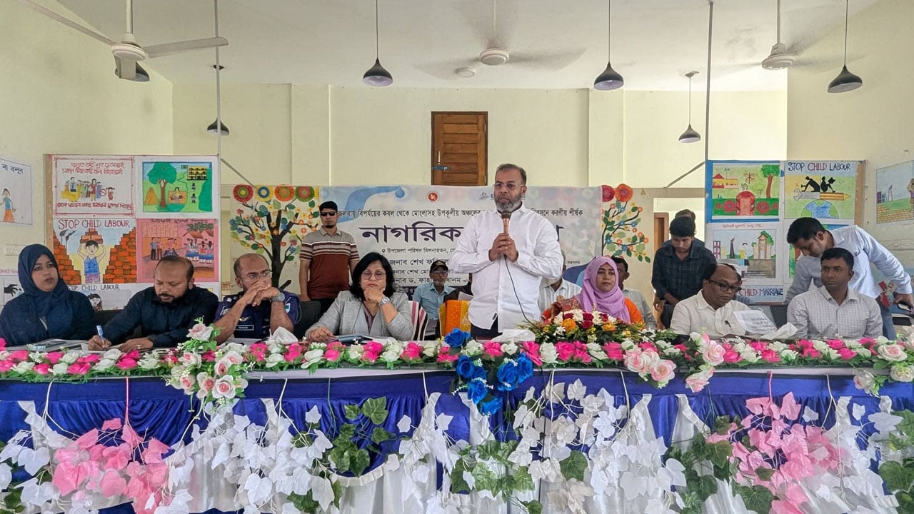 উপকূলে পানিসংকট সমাধানে কাজ করছে সরকার: শেখ ফরিদুল ইসলাম
