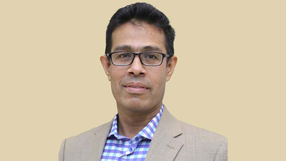প্রধান উপদেষ্টার বিশেষ সহকারী হলেন মনির হায়দার