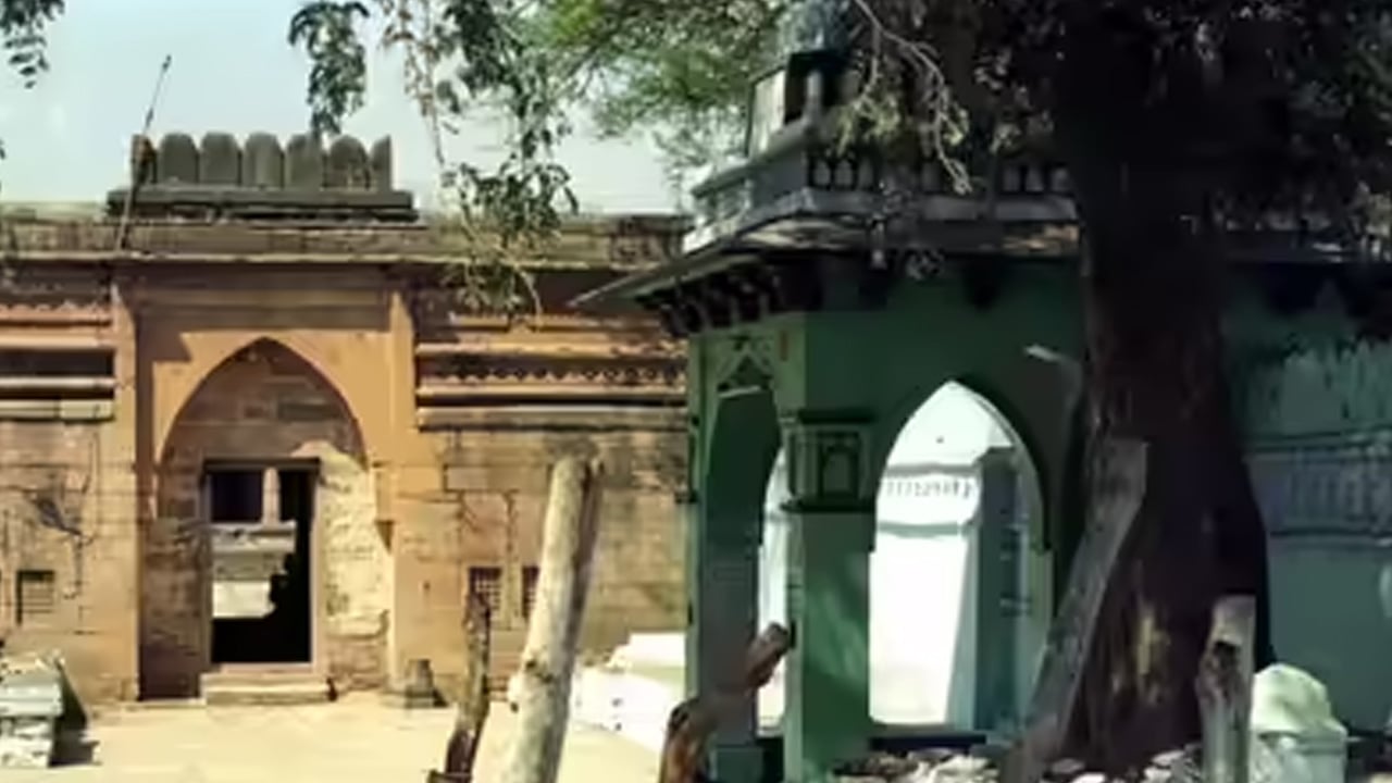 ভারতে মসজিদকে মন্দিরে রুপান্তর, সুপ্রিম কোর্টে মুসলিমদের চ্যালেঞ্জ