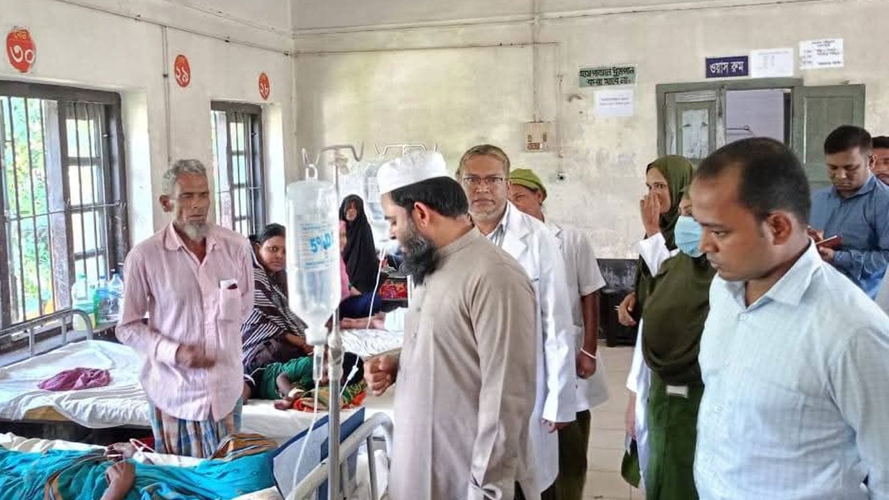 স্বাস্থ্যসেবায় শৃঙ্খলা ফেরাতে জেলা প্রশাসকের কড়া নির্দেশনা