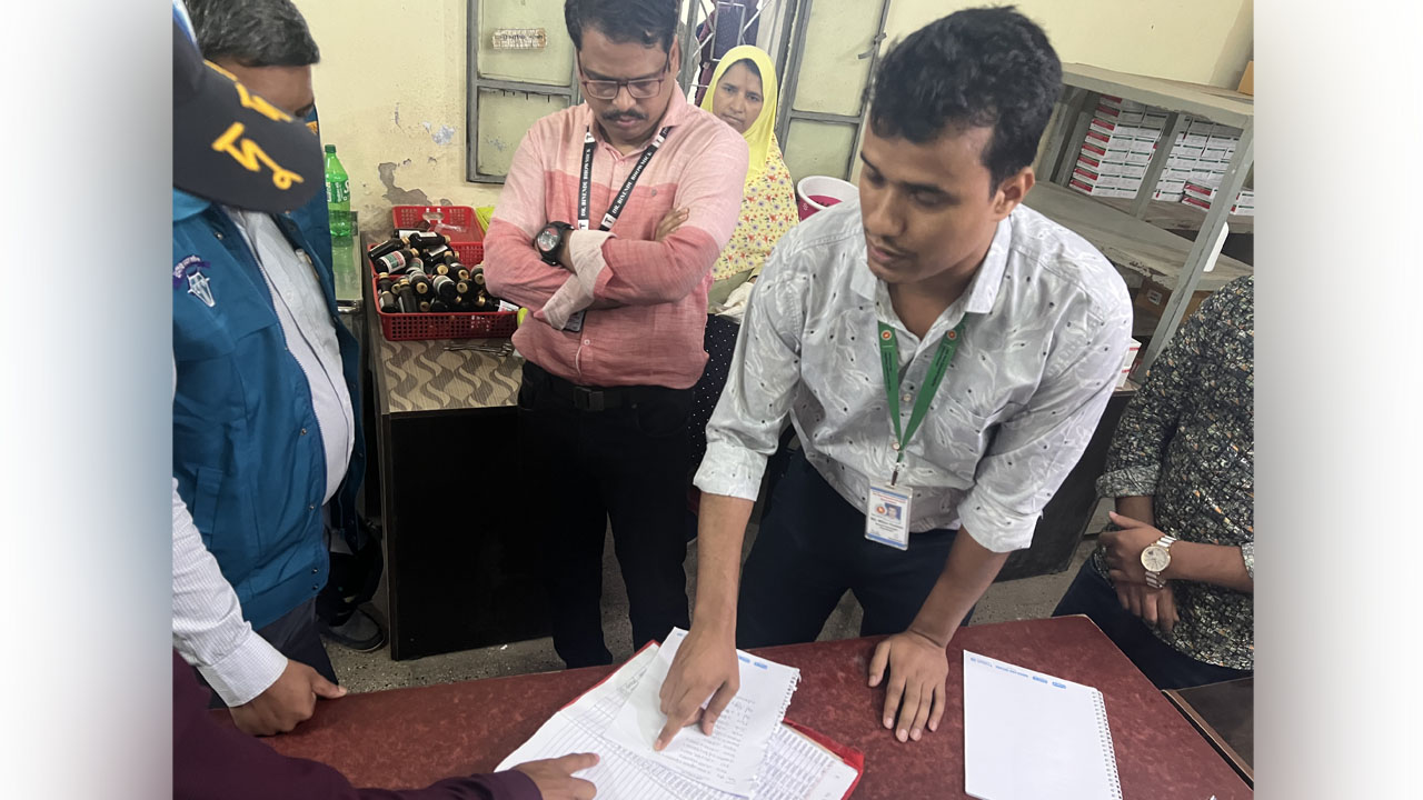 মৌলভীবাজার ২৫০ শয্যা হাসপাতালে দুদকের অভিযান