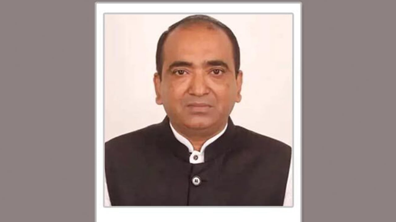 সাবেক এমপি মুকুল ও তার স্ত্রীর বিরুদ্ধে দুদকের মামলা