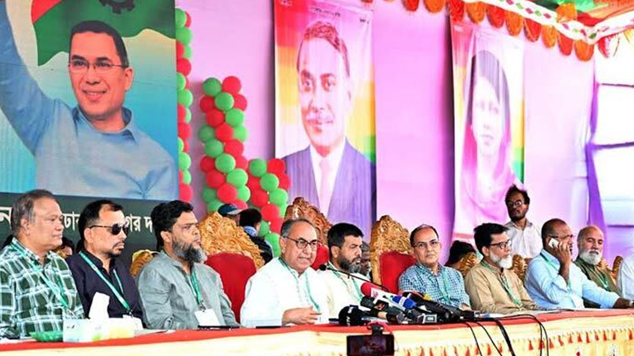জনগণ চাইলে ক্ষমতায় আসবেন, কিন্তু ভোটে আপনাদের ভয় কেন