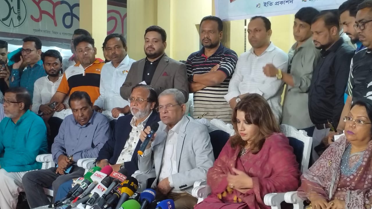 ডিসেম্বরের মধ্যেই নির্বাচন অনুষ্ঠিত হবে: মির্জা ফখরুল