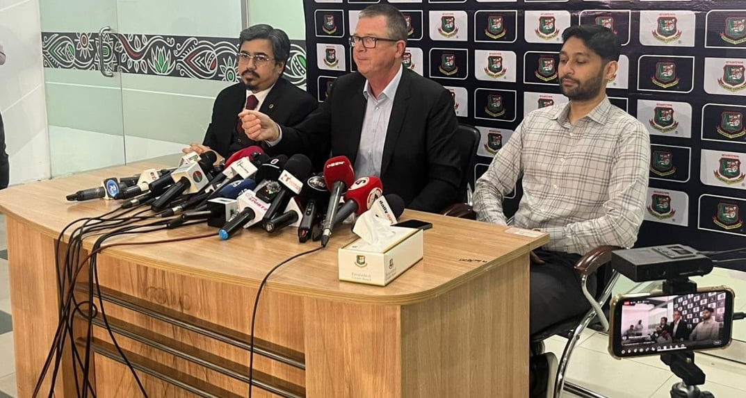 আকসু কর্মকর্তা থাকবেন বিসিবির অধীনে