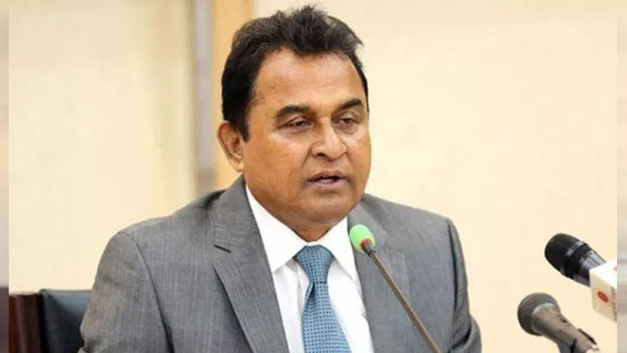 সাবেক অর্থমন্ত্রী কামালসহ ৩২ জনের বিরুদ্ধে মামলা