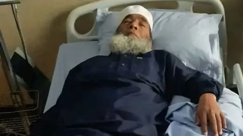 জামায়াতের নায়েবে আমির অধ্যাপক মজিবুর রহমান হাসপাতালে ভর্তি