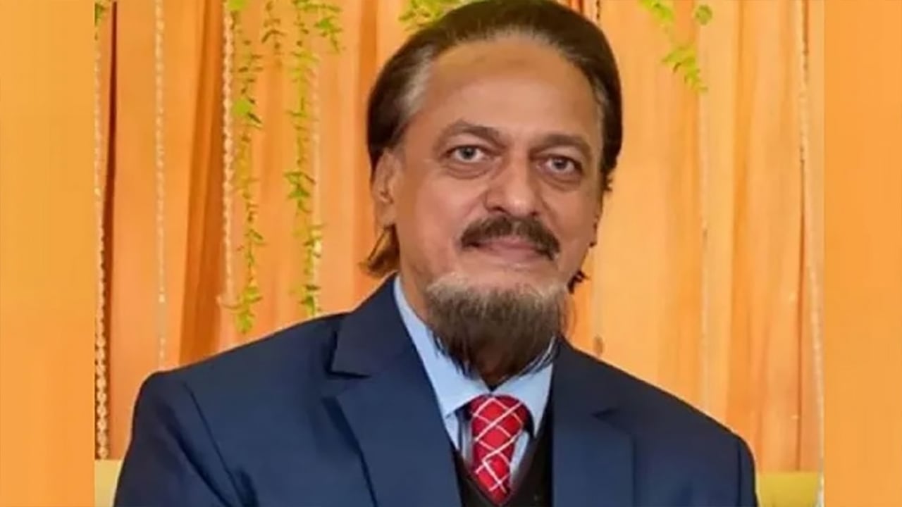 বিচারপতি মর্তূজার ফেসবুক-হোয়াটসঅ্যাপ হ্যাকড