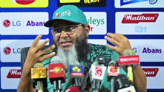 কোচদের লক্ষ্য বেঞ্চ শক্তিশালী করা