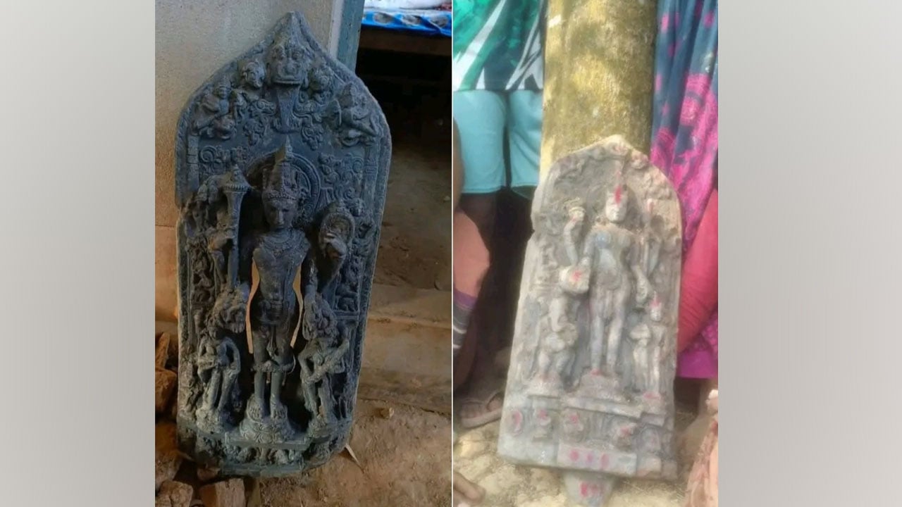 পুকুর খননে মিললো কষ্টি পাথরের দুটি মূর্তি