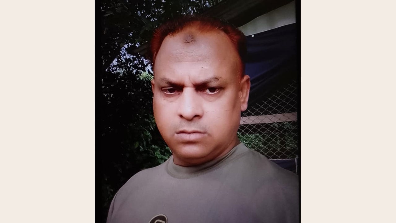 ছোট ভাইয়ের স্ত্রীর লাথির আঘাতে পল্লী চিকিৎসকের মৃত্যু