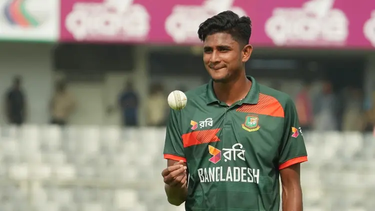 নাহিদ নাচালেন নিউজিল্যান্ডকে