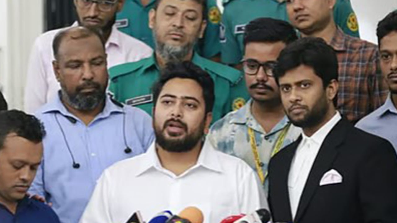 নির্বাচনের পরও মানবতাবিরোধী অপরাধের বিচার চালিয়ে নেওয়ার রোডম্যাপ চেয়েছি