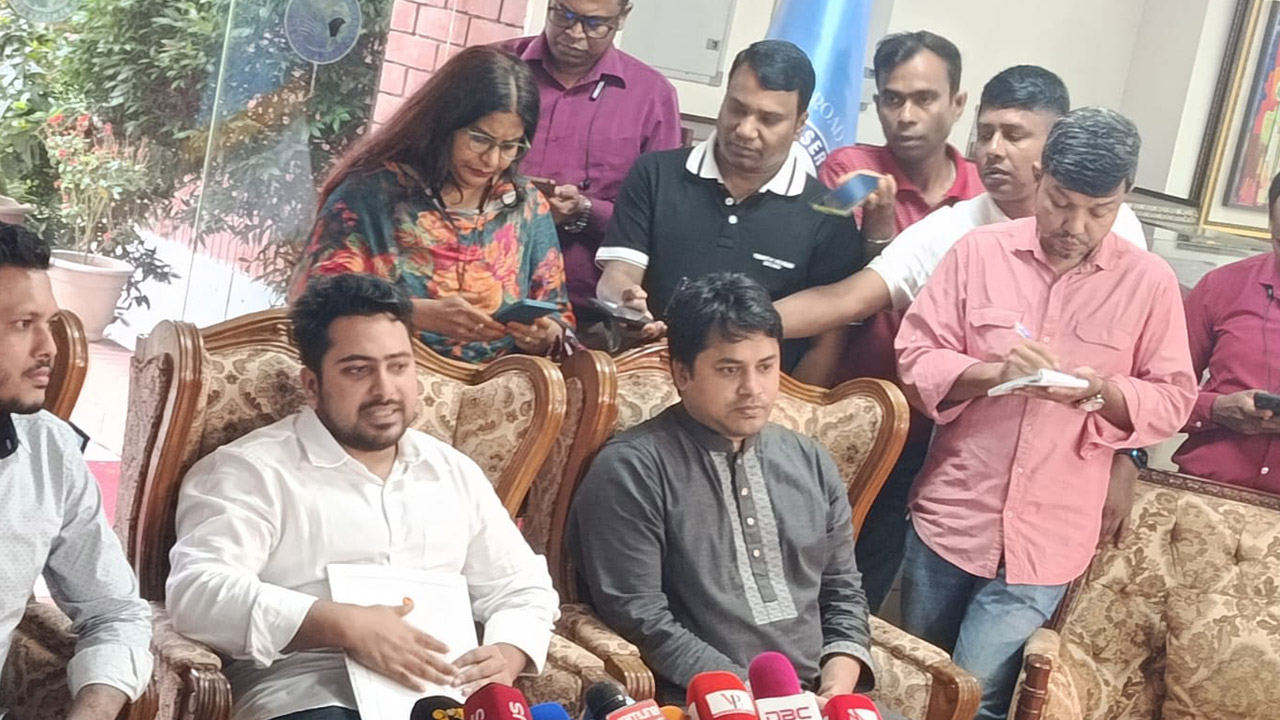 এনসিসি গঠন না হলে গণঅভ্যুত্থান ও সংস্কার কমিশন ব্যর্থ হবে: নাহিদ ইসলাম