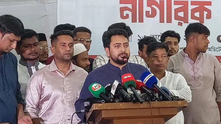 চাঁদাবাজ আর স্বৈরাচার একাকার হয়ে গেছে: নাহিদ ইসলাম