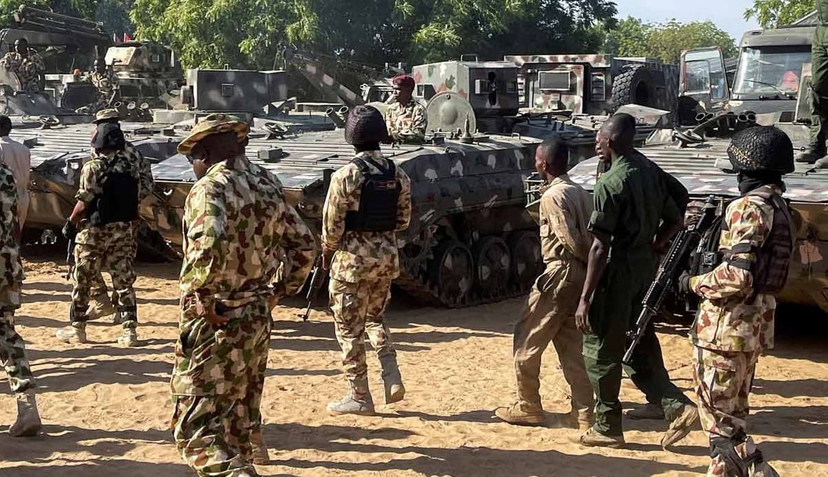 নাইজেরিয়ায় বাজারে বিমান হামলা, ২০০ জনের বেশি মানুষ নিহতের শঙ্কা