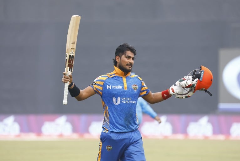 নাঈম ১ কোটি ১০ লাখে চট্টগ্রামে, লিটনের ৭৫, অবিক্রিত মাহমুদউল্লাহ-মুশফিক