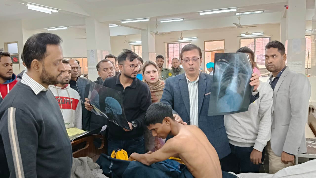 তারেক রহমানের নির্দেশে আহতদের বিশেষ চিকিৎসা শুরু