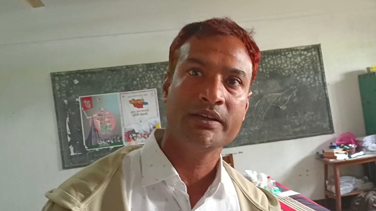 ফল ঘোষণার আগেই রেজাল্ট শিটে স্বাক্ষর, প্রিজাইডিং কর্মকর্তা প্রত্যাহার