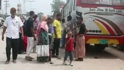 দুই দিন পর নওগাঁয় বাস চলাচল স্বাভাবিক