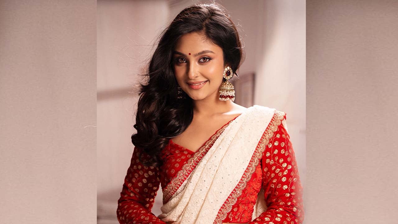 নাজনীন নীহার ‘অ্যারেঞ্জ ম্যারেজ’