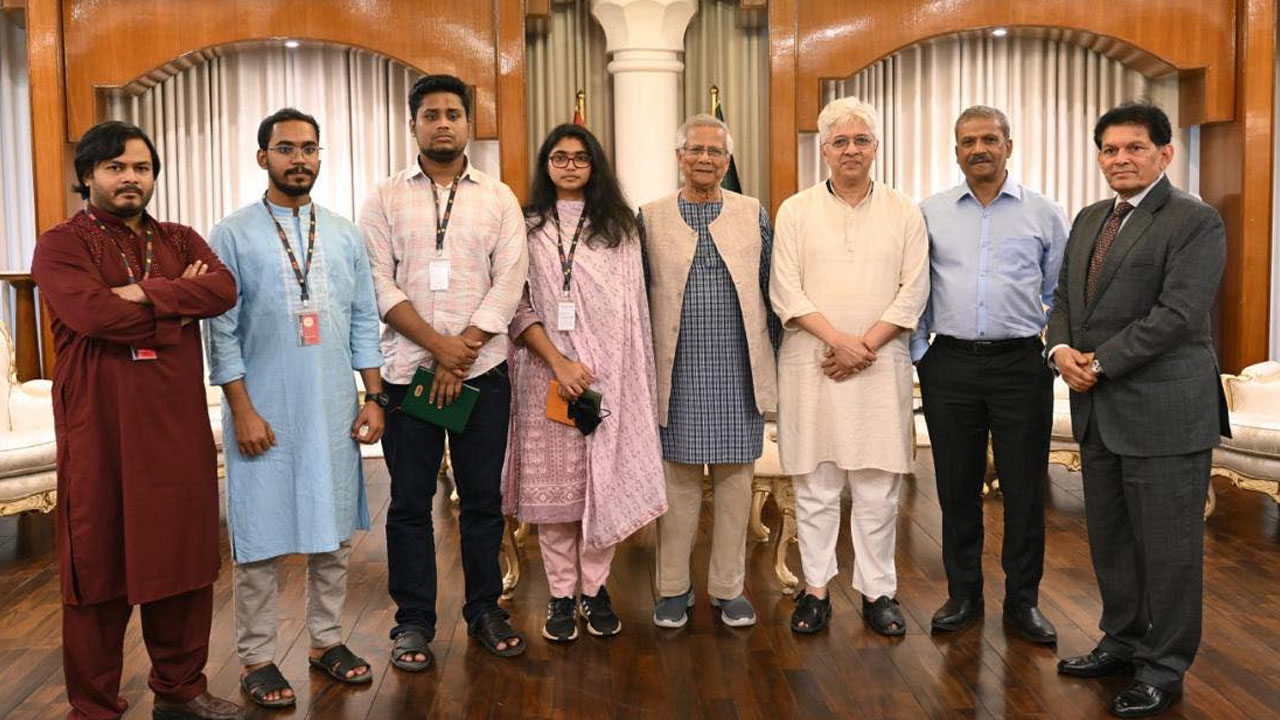 নারীদের আসনে সরাসরি ভোট চায় এনসিপি