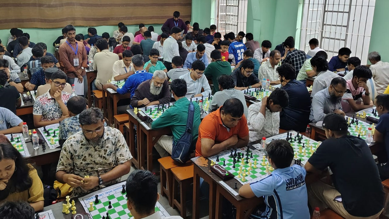 পর্দা নামল এনডিসিসি দাবা উৎসবের