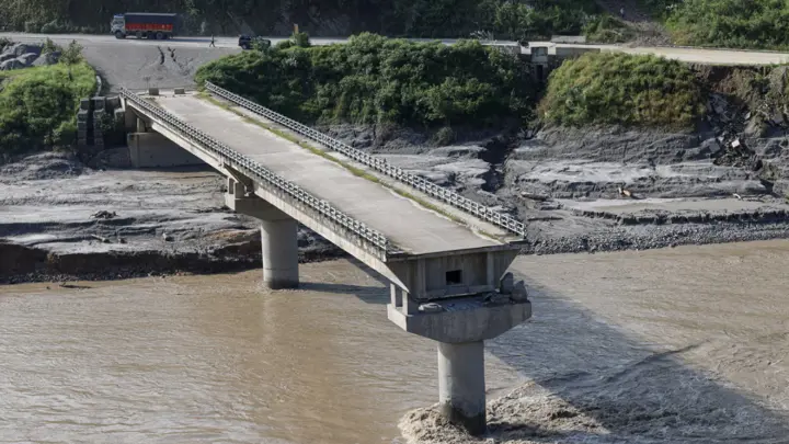 বন্যার গুজব মোকাবিলায় চীন ও নেপালের ভিন্ন কৌশল