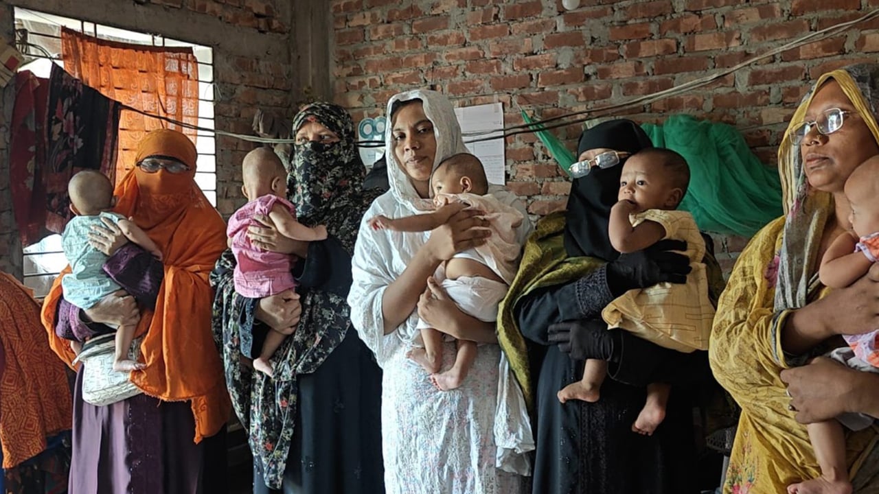 বাউফলের পাঁচ নবজাতকের পরিবারের পাশে ড. মাসুদ এমপি