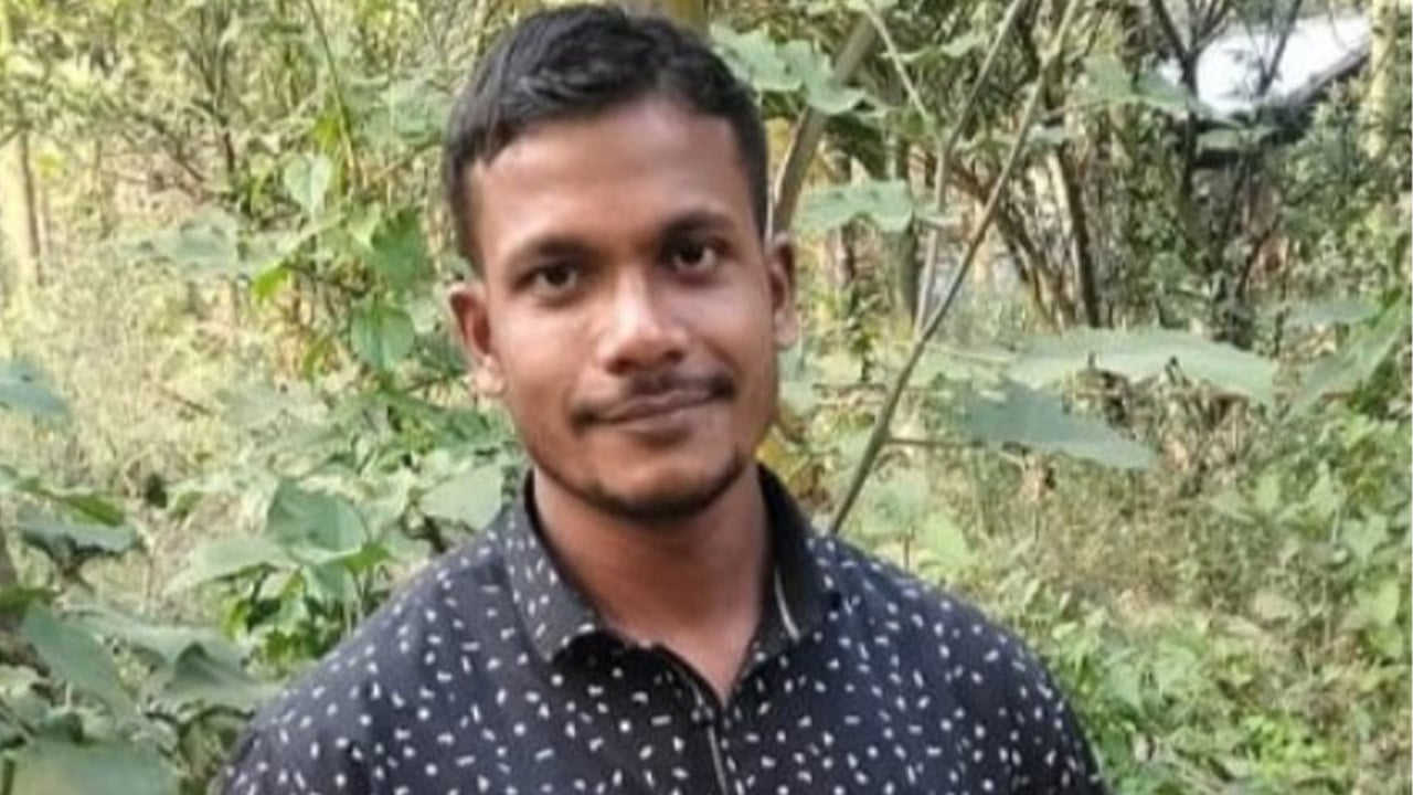সীতাকুণ্ডে যুবলীগের কুখ্যাত সন্ত্রাসী এয়াকুব গ্রেপ্তার