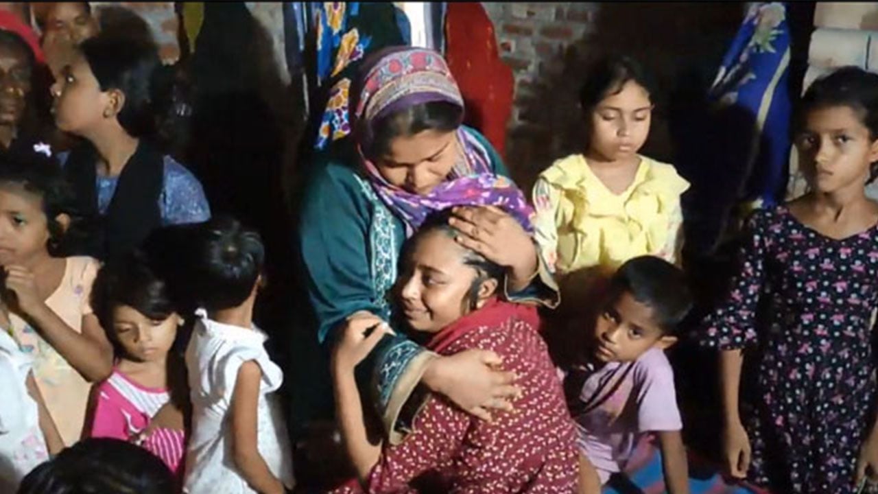 ডোবায় নবজাতকের লাশ, মা বললেন জিনে নিয়ে গেছে