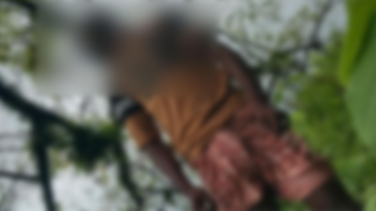 সিলেট সীমান্তে ভারতের অভ্যন্তরে ঝুলছে বাংলাদেশির লাশ