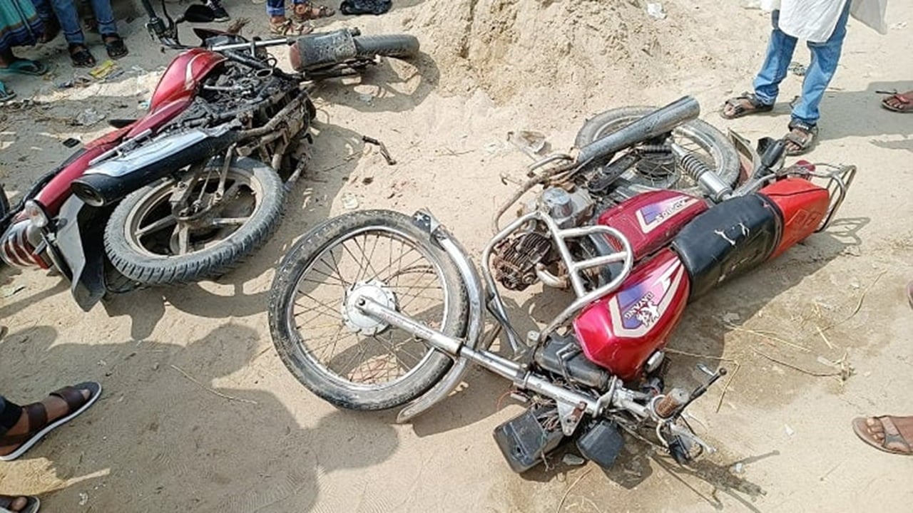 ঘাটাইলে দুই মোটরসাইকেলের মুখোমুখি সংঘর্ষে এক যুবক নিহত