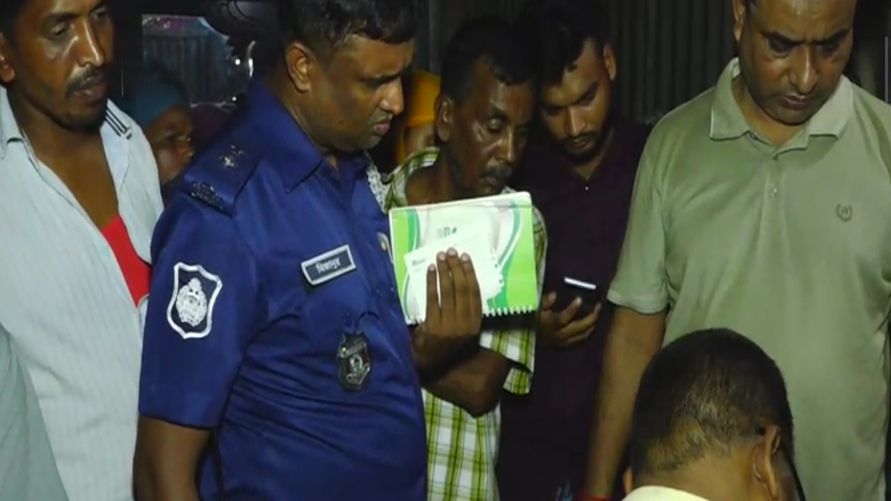 সিরাজগঞ্জে বস্তাবন্দি শিশুর লাশ উদ্ধার, সৎমা পলাতক