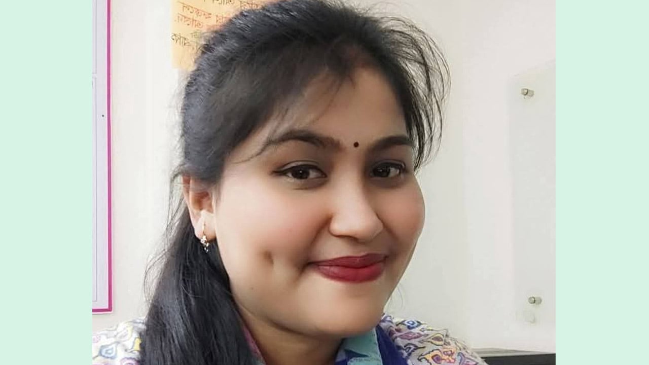 লাল বেনারসিতে বধূ সাজা হলো না রিমঝিমের!