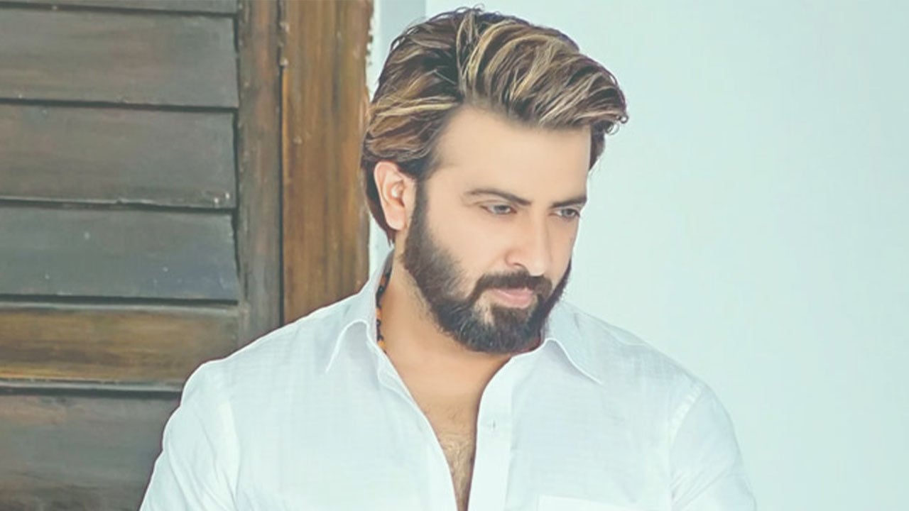 অনুদানের টাকা ফেরত দিলেন শাকিব খান