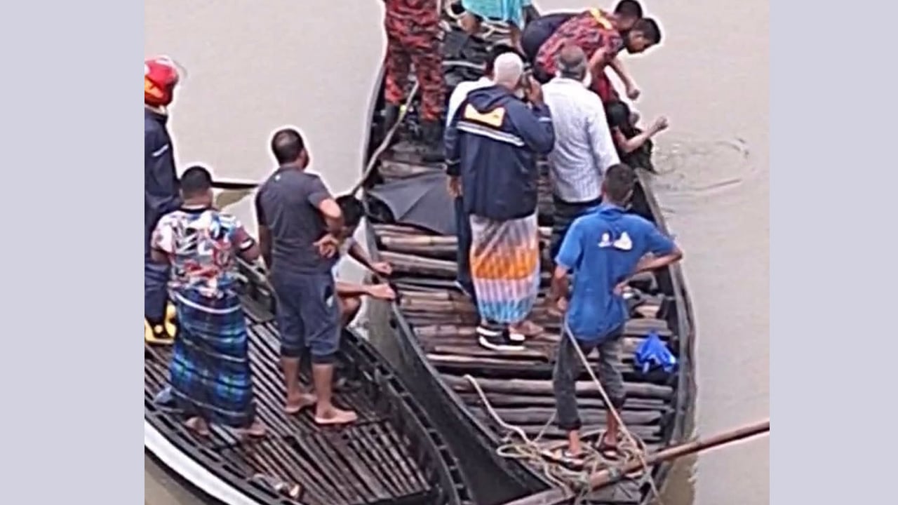 নদীতে নিখোঁজ যুবকের লাশ ১৬ ঘণ্টা পর উদ্ধার