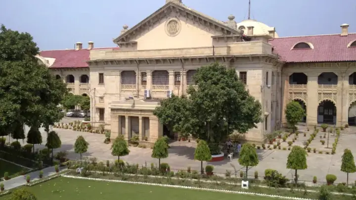 যোগীর বিরুদ্ধে ইমেইল করে আড়াই বছর জেল খাটলেন মোবারক