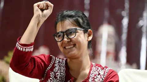 ভারতে আইসার নেত্রী নেহা বোরা কেন এত আলোচনায়