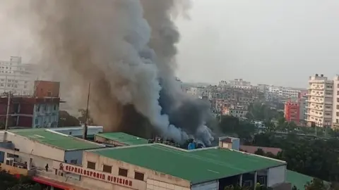ইবনে সিনার ওষুধ কারখানার আগুন নিয়ন্ত্রণে