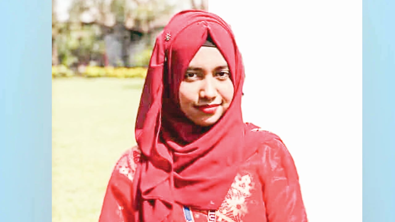 আন্দোলনে অংশগ্রহণ করে গর্বিত নিহা
