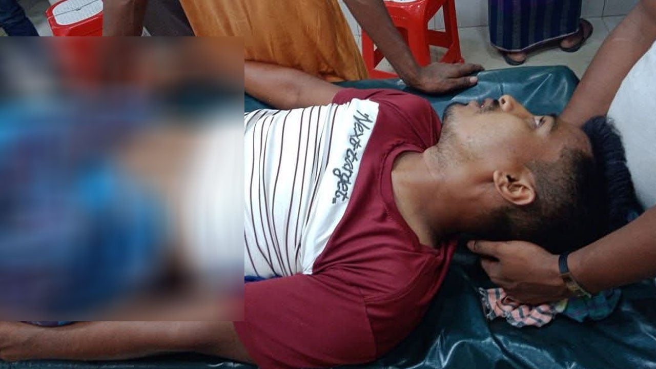 নোয়াখালীতে প্রকাশ্যে অটোচালককে গুলি