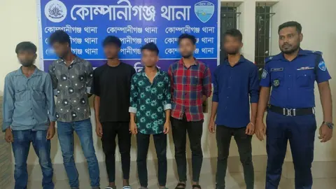 নোয়াখালীতে কিশোর গ্যাংয়ের ১ হাজার ১০৬ জন আটক 
