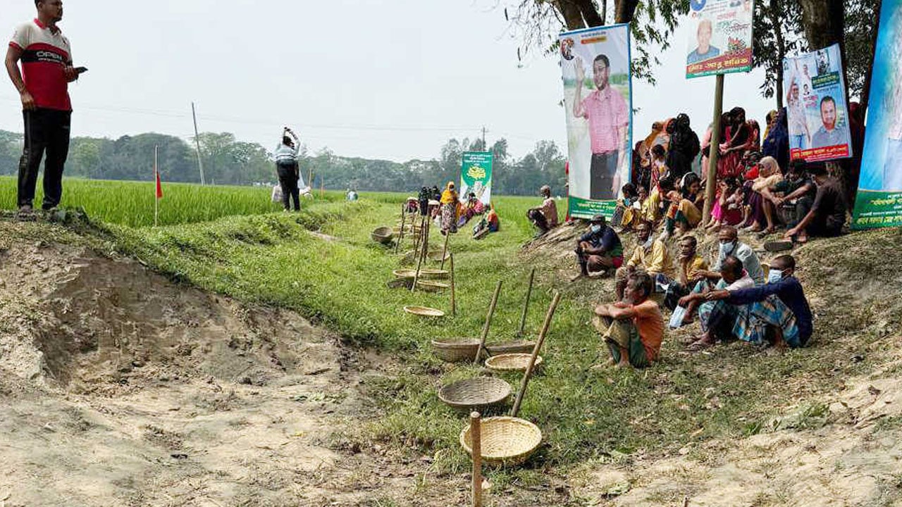 নরসিংদীতে খাল খনন ও পুনঃখনন কর্মসূচি উদ্বোধন