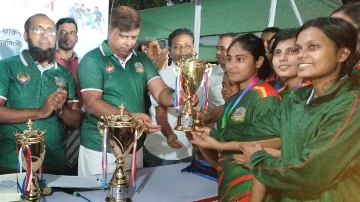 নরসিংদীতে কমিউনিটি পুলিশ কাবাডি চ্যাম্পিয়ন লিগ অনুষ্ঠিত