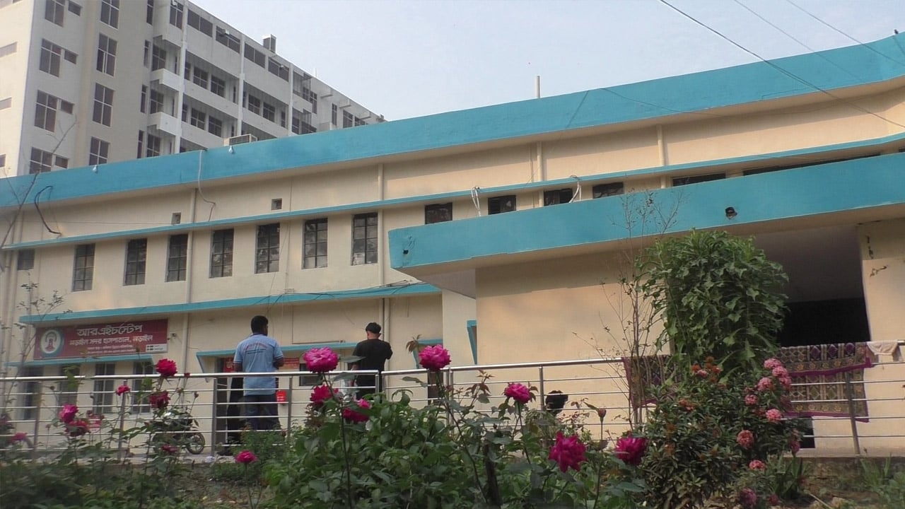 টিকটকে কমেন্ট নিয়ে সংঘর্ষ, আহত ১০