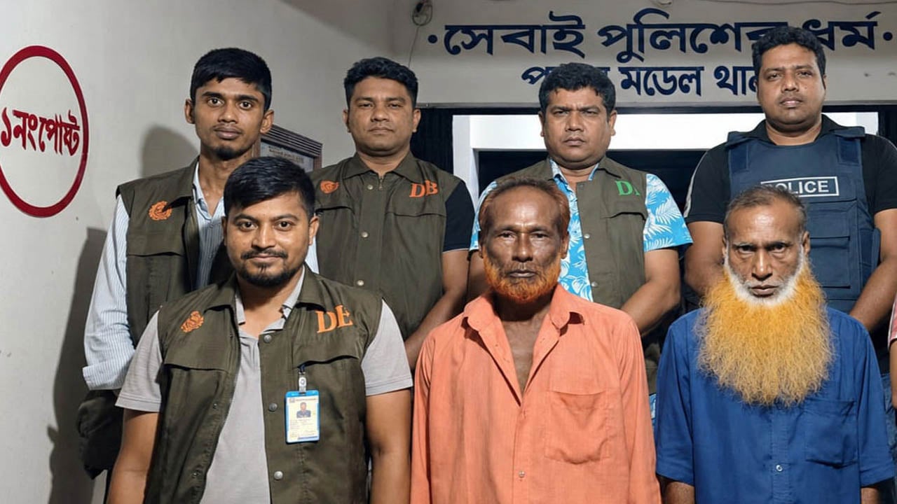 ঝিনাইদহে সংঘবদ্ধ ডাকাত চক্রের সর্দারসহ গ্রেপ্তার ৩