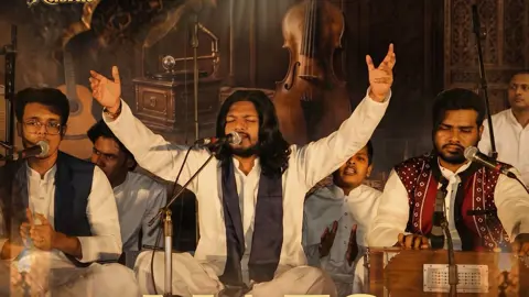 নুসরাত ফতেহ আলী খানের জন্মবার্ষিকীতে ঢাকায় কাওয়ালি সন্ধ্যা 