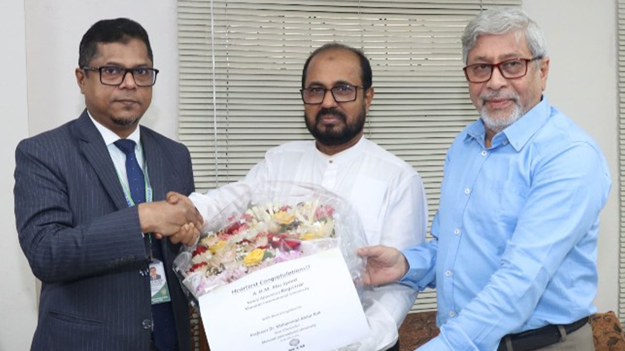 মানারাত ইন্টারন্যাশনাল ইউনিভার্সিটির রেজিস্ট্রার হলেন আবু সাঈদ