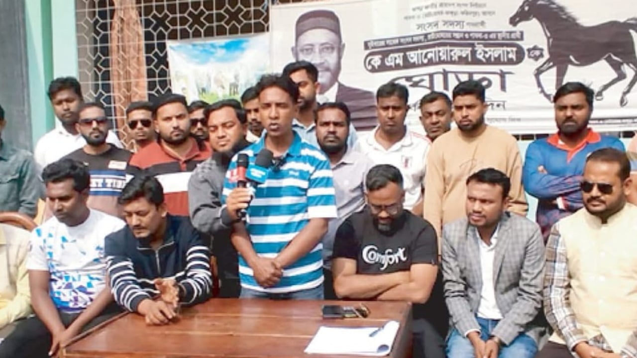 ধানের শীষ ছেড়ে ঘোড়ায় যুবদলের দুই নেতা